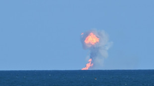 SpaceX no logra repetir la captura del propulsor de Starship, con Trump como testigo