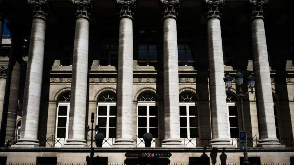 La Bourse de Paris finit en hausse malgr&eacute; une inflation am&eacute;ricaine plus forte que pr&eacute;vu