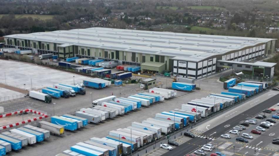 Amazon investit massivement au Royaume-Uni, bol d'air pour le gouvernement