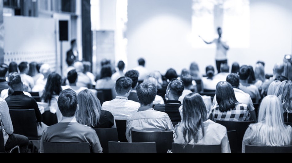 Western Announces Continuance to Ontario and Renewal of Credit Facility